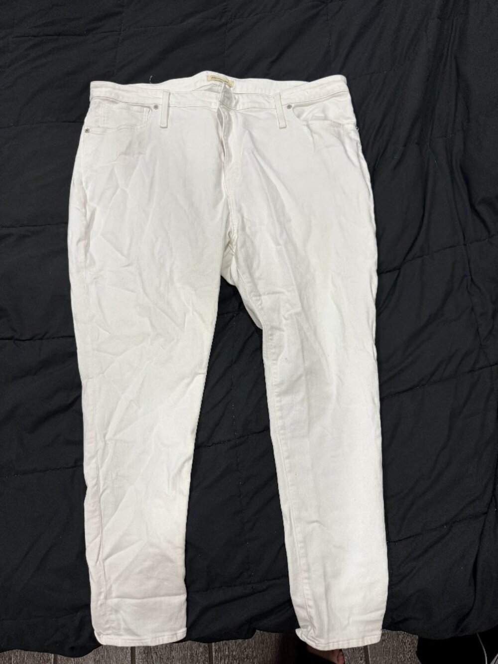 Madewell Curvy High-Rise Skinny Jeans in White